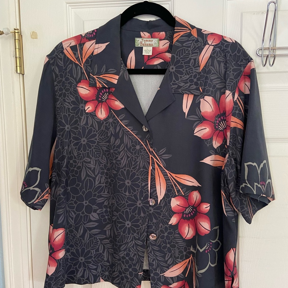Tommy Bahama blouse